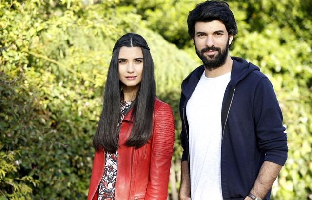 engin_akyurek_tuba_buyukustun_2