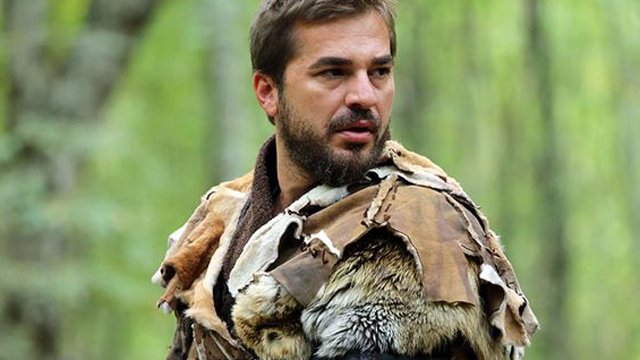 engin-altan-duzyatan-dirilis-ertugrul-3