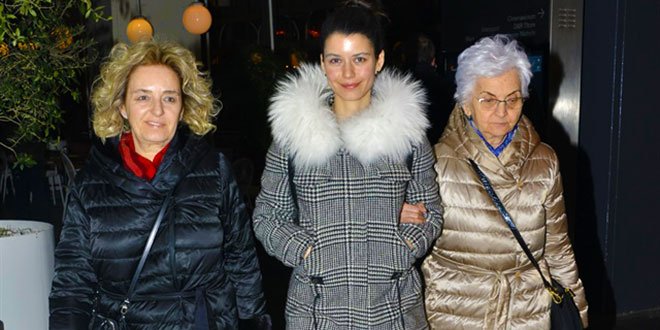 Beren Saat: Three Generations Together featured image