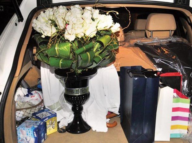 Beren Saat's birthday gifts