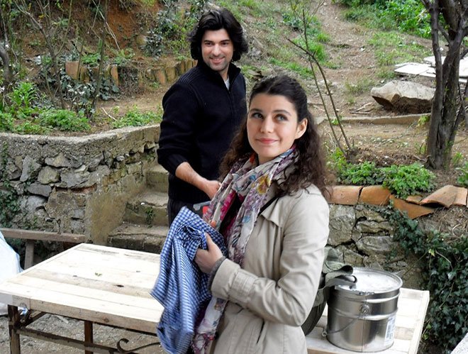 Turkish Drama Fatmagul Set - Beren Saat and Engin Akyurek Photo