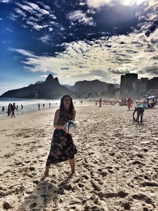 tuvana turkay in brazil beach -2