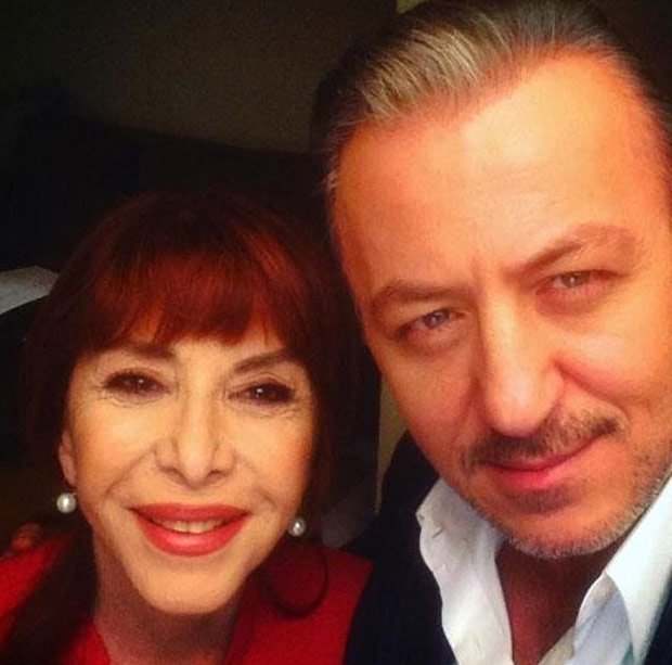 Baris Falay and Humeyra Akbay selfie in paramparca studio