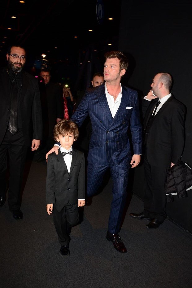 Kivanc Tatlitug and Young Actor