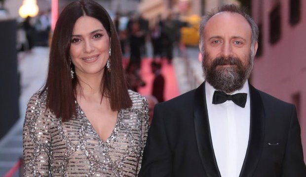 Berguzar Korel – Halit Ergenc (Binbir Gece)