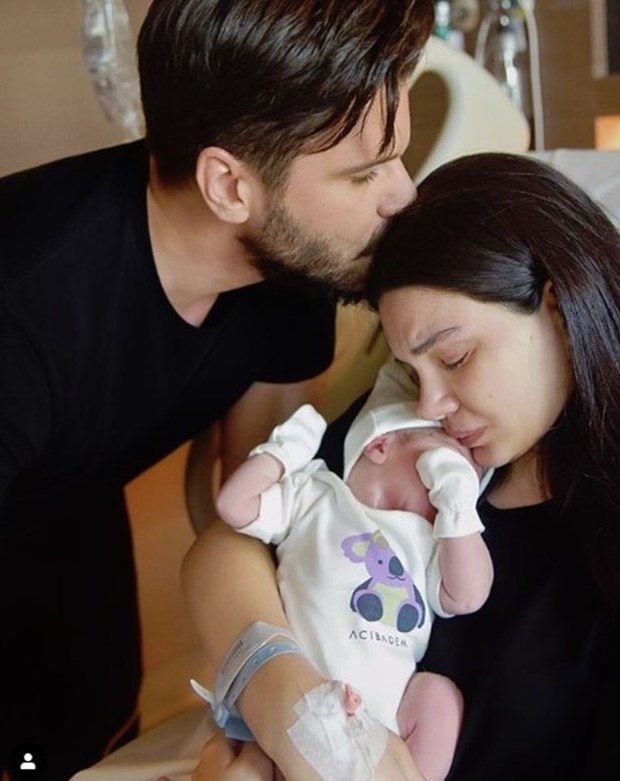 Almeda Abazi and Tolgahan Sayışman Shows Their Baby’s Face 2 Tolgahan Sayisman, Almeda Abazi and their baby