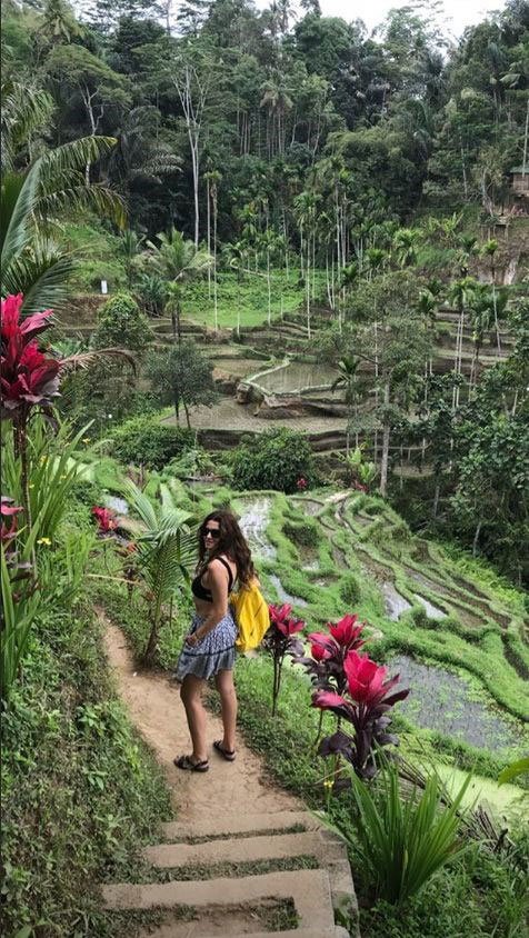 Kıvanç Tatlıtuğ and Başak Dizer Freshen Up Their Love in Bali 3 basak dizer in bali