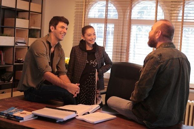 Engin Akyurek and Neslihan Atagul Changed Their Styles for Their New Drama Sefir’s Daughter (Sefirin Kızı) 7 Sefir's Daughter Tv Series