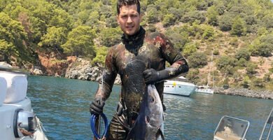 Çağatay Ulusoy Gets Commercial Offer Upon Sharing His Photo