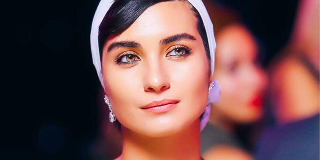 Paintings of Tuba Buyukustun is Becoming Very Popular