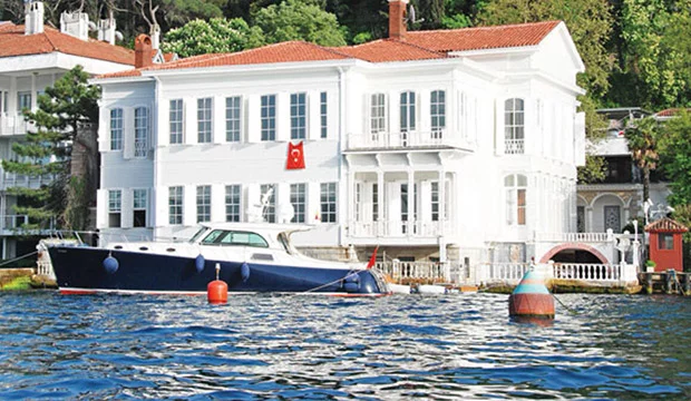Shooting Locations of Turkish Tv Series – 2021 4 Noor (Gumus) Tv Series Shooting Location - Abud Efendi Yalisi